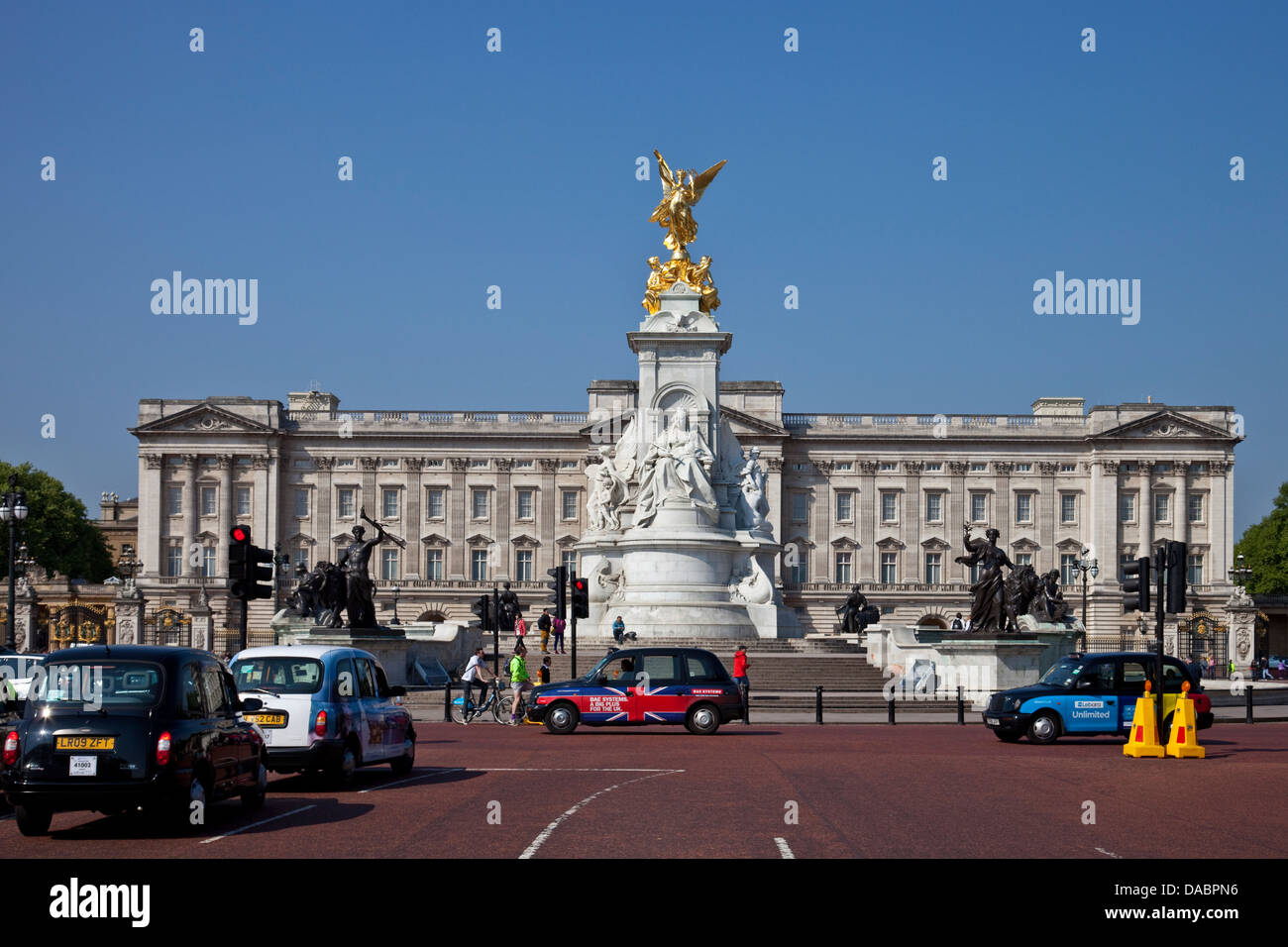 Buckingham Palace e il memoriale della Victoria di Londra, Inghilterra Foto Stock