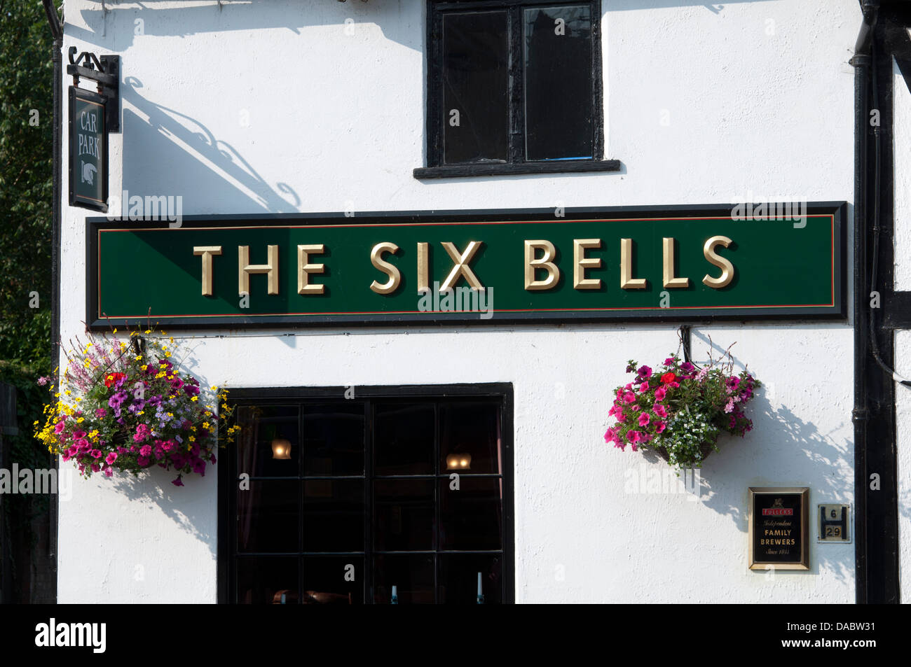 Il Six Bells pub, Thame, Oxfordshire, Regno Unito Foto Stock