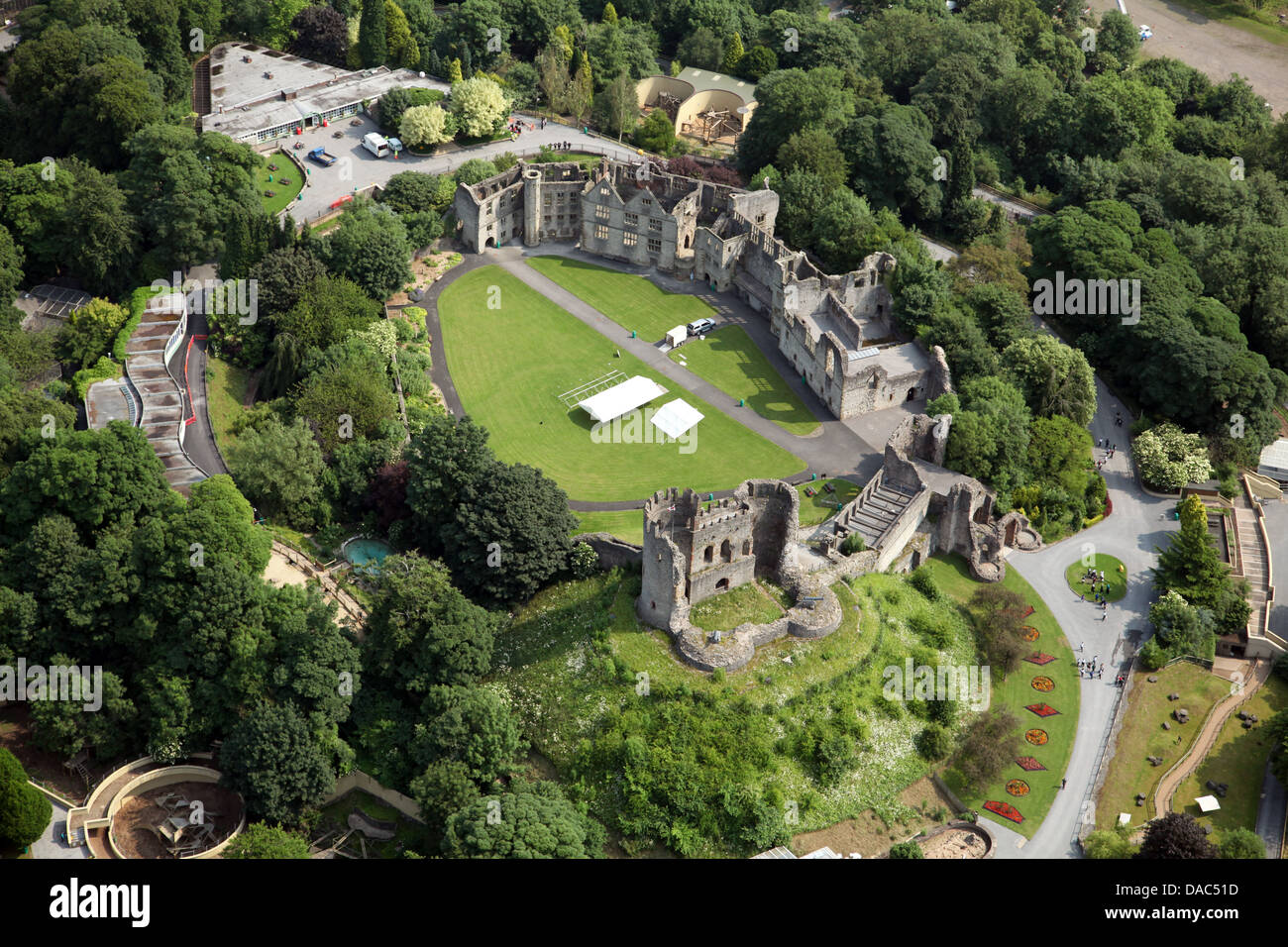 Veduta aerea del Castello di Dudley vicino a Birmingham Foto Stock
