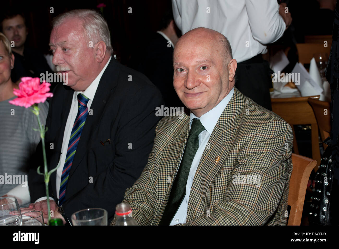 I rappresentanti della comunità musulmana in Vienna e sindaco il dottor Michael HÄUPL Foto Stock