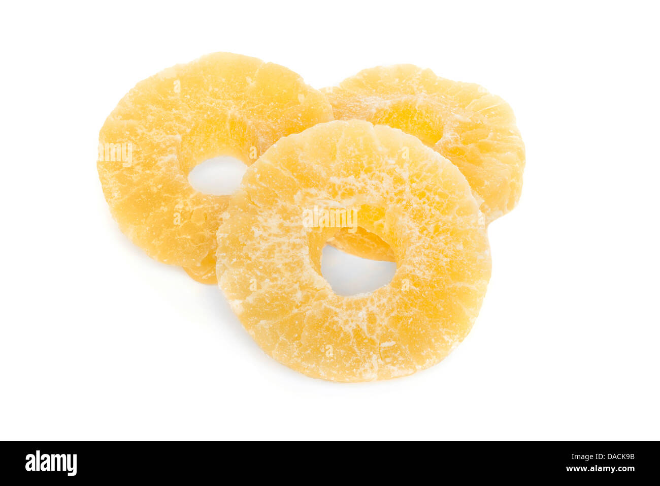Glace sugli anelli di ananas con morbida ombra naturale su sfondo bianco, anteriore per la regolazione del back focus. Foto Stock