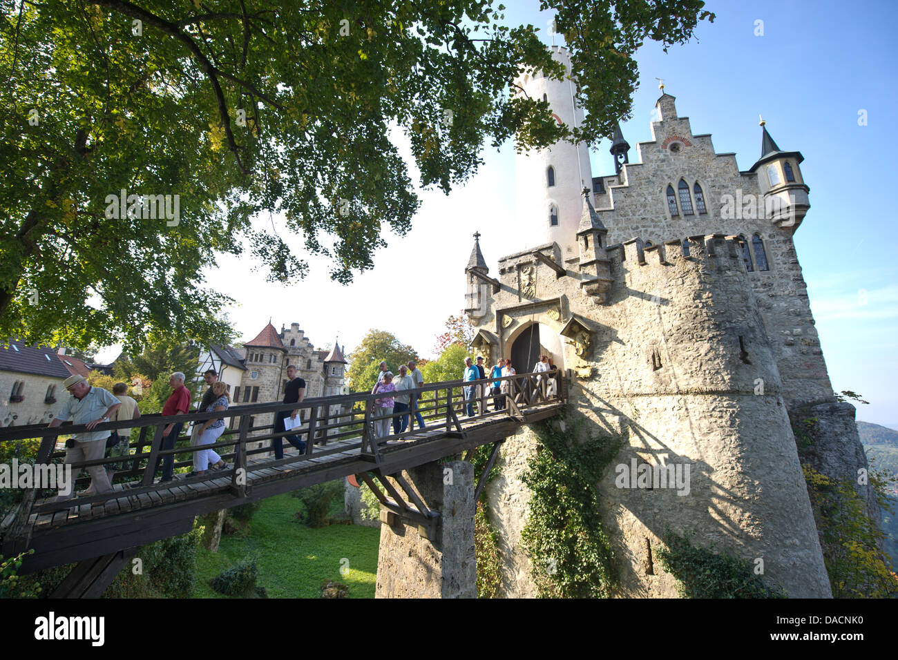 Castello di Lichtenstein è raffigurato in Lichtenstein Honau, Germania, 27 settembre 2011. Foto: Tobias Kleinschmidt Foto Stock