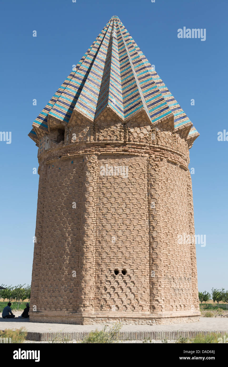 Mil-mi Ahangan mausoleo, Mashhad, Iran Foto Stock