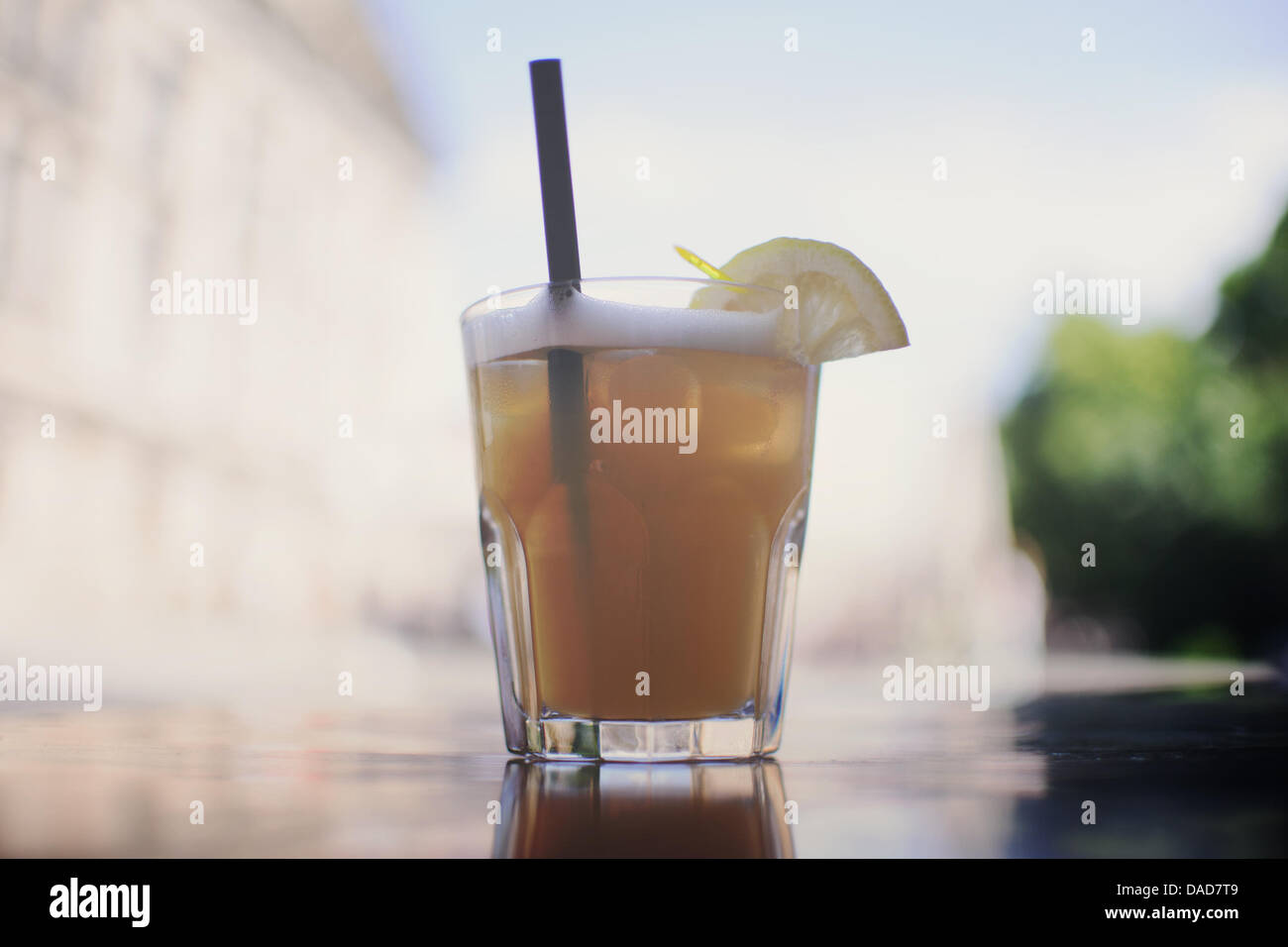 Lusso - un bicchiere di whisky Sour, alcol Foto Stock