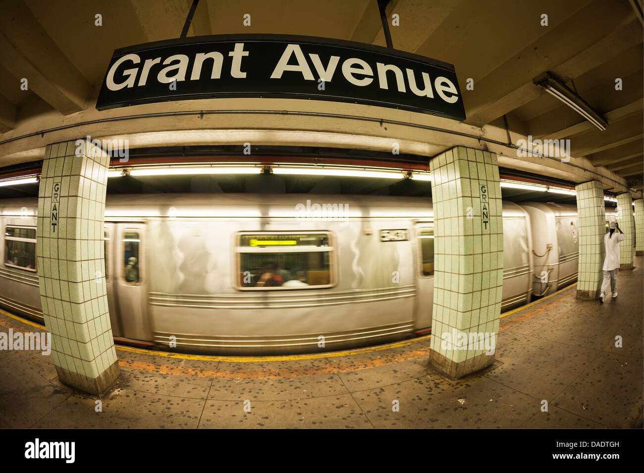 Stati Uniti d'America, New York City, Grant Avenue, stazione metropolitana Foto Stock