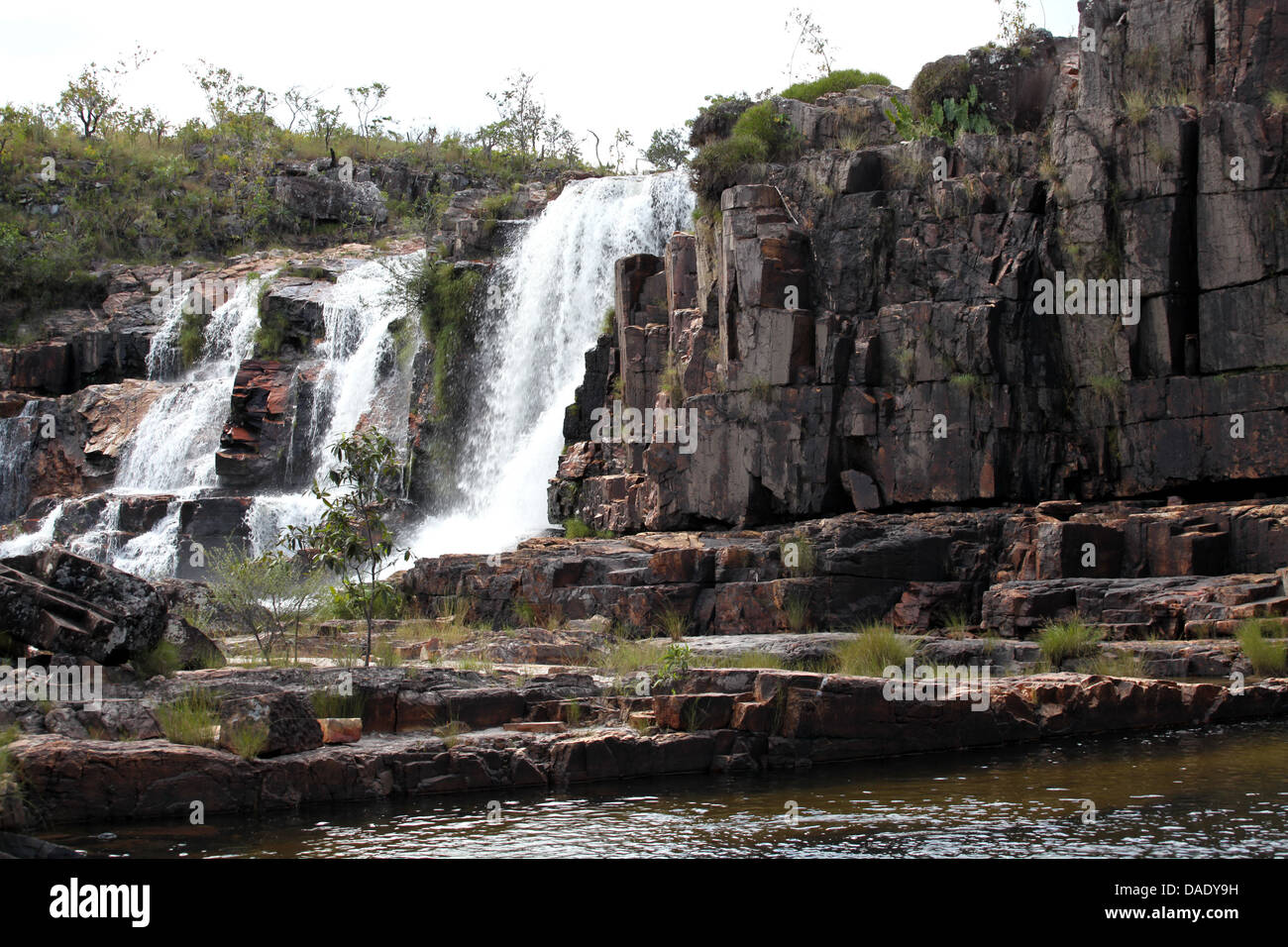 Caduta di acqua a Chapada dos Veadeiros in Brasile centrale Stato di Goias, Brasile Foto Stock