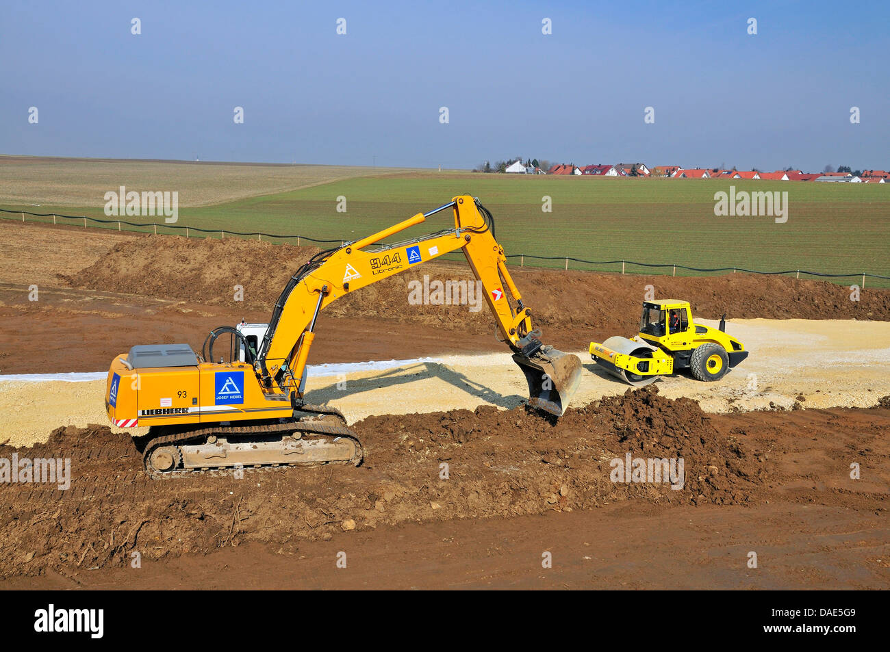Escavatore cingolato sul sito in costruzione, Stuttgart 21, GERMANIA Baden-Wuerttemberg, Dornstadt Foto Stock