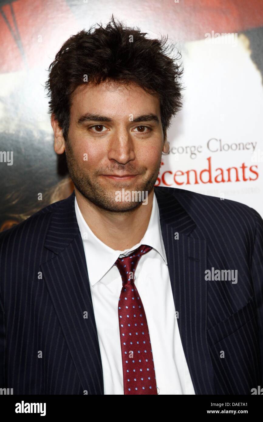 Attore Josh Radnor arriva alla premiere di 'i discendenti' a Samuel Goldwyn Theater di Beverly Hills, Los Angeles, Stati Uniti d'America, il 15 novembre 2011. Foto: Hubert Boesl Foto Stock