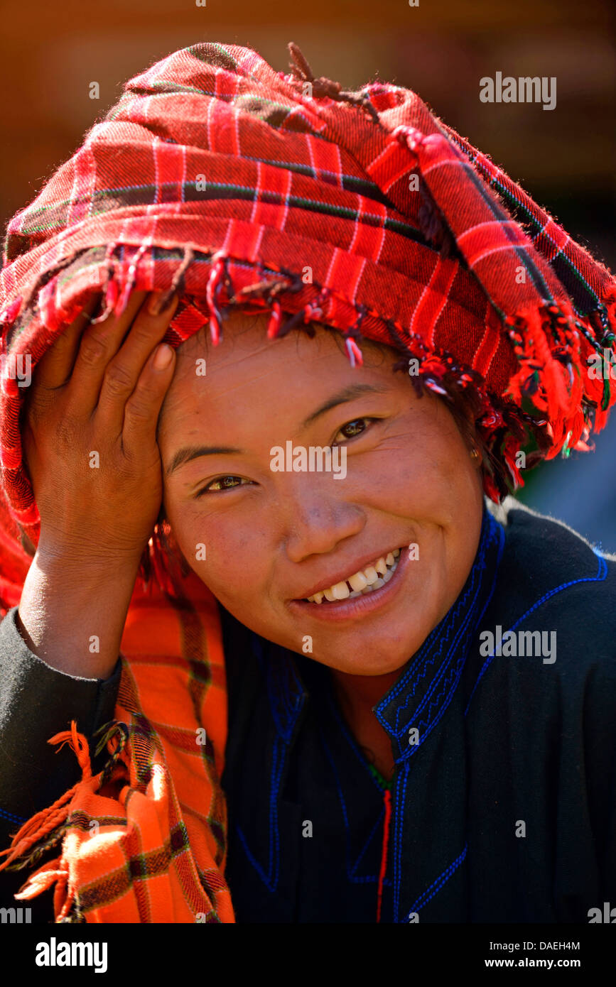 Ritratto di una giovane ragazza, Birmania, Shan-Staat Foto Stock