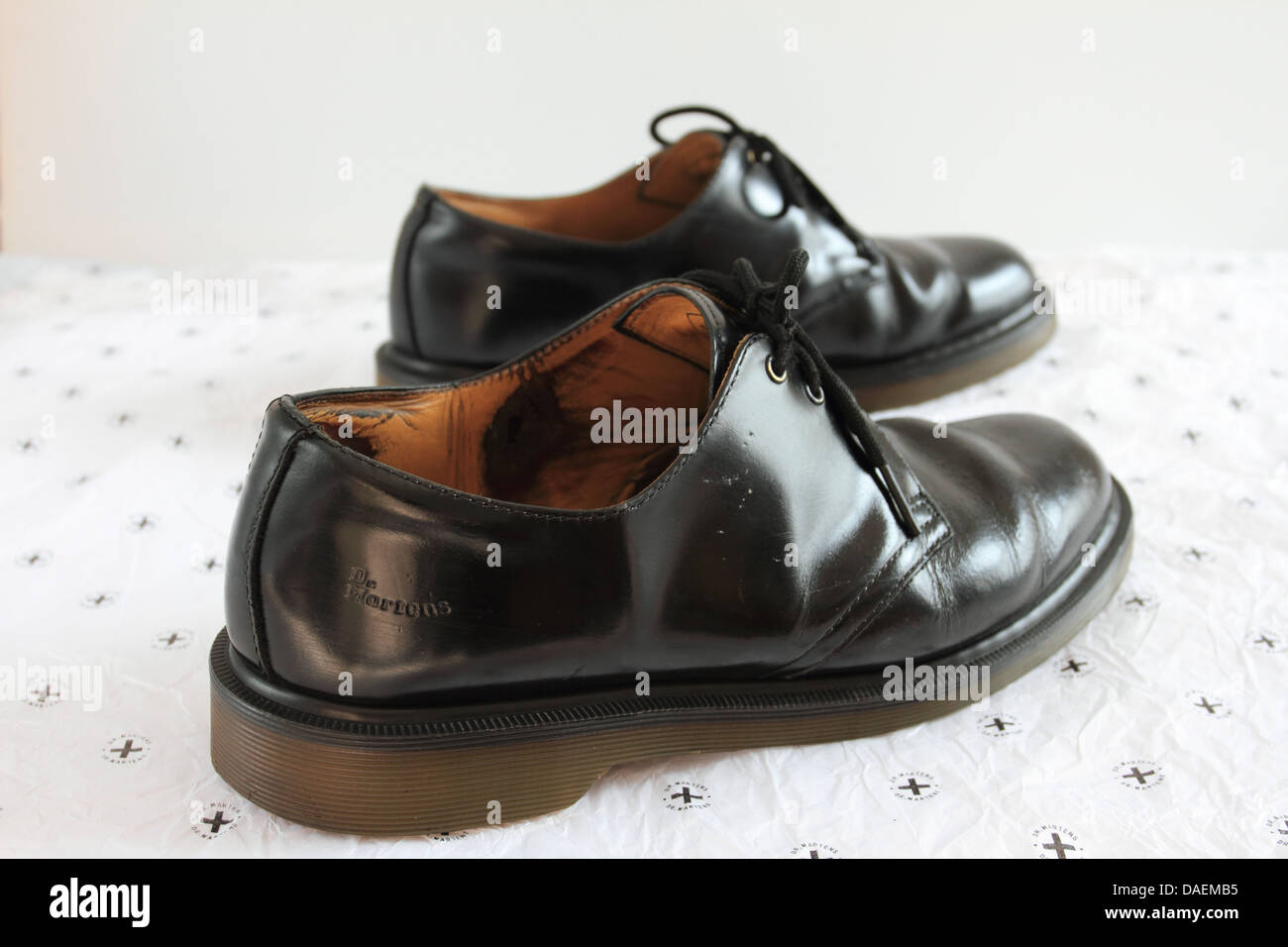 1461 Dr. Martens scarpe, Air wair, scarpe nere, Norfolk, Regno Unito Foto Stock