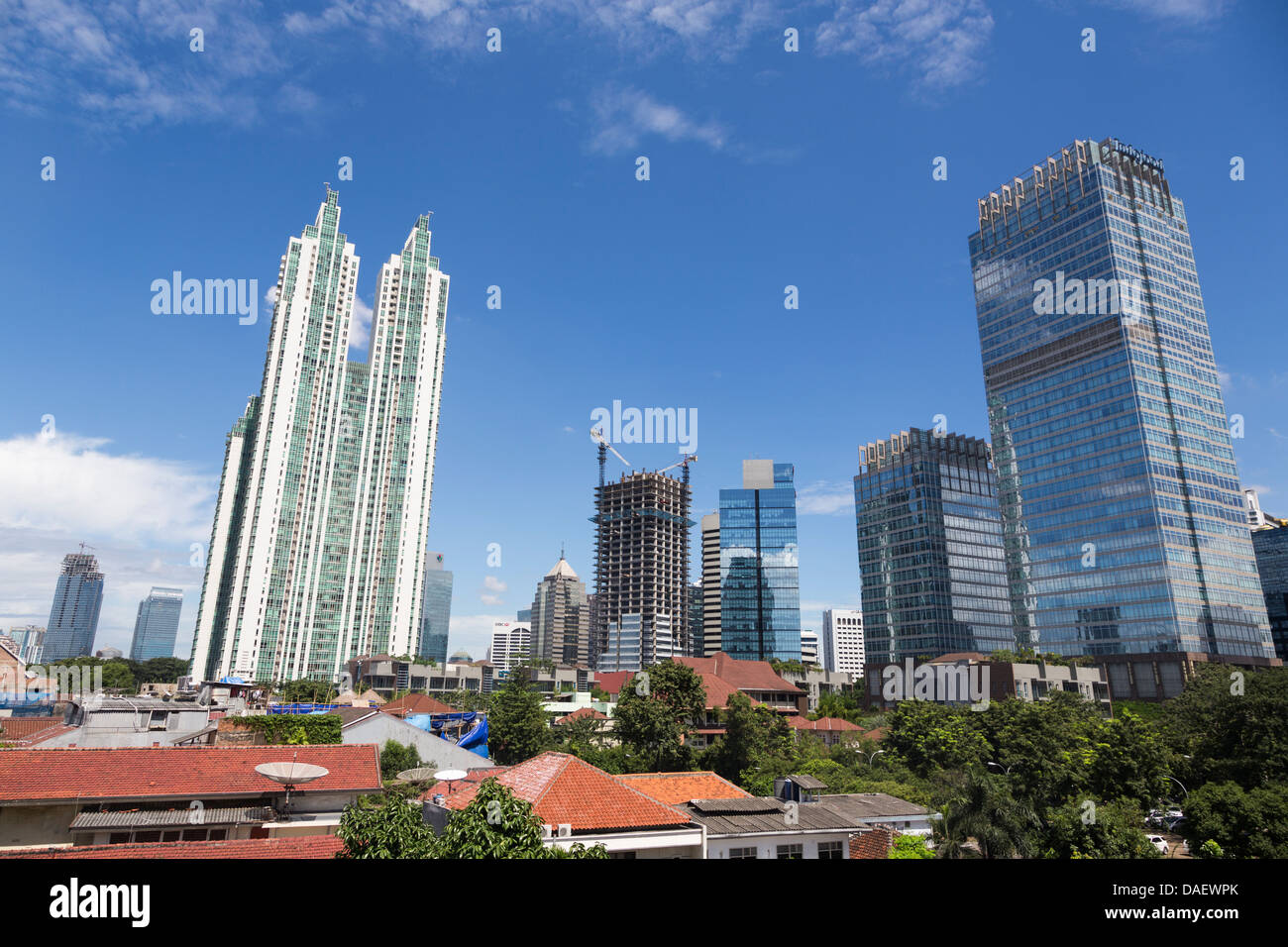 Jakarta skyline intorno a Jalan Sudirman, capitale dell Indonesia Foto Stock