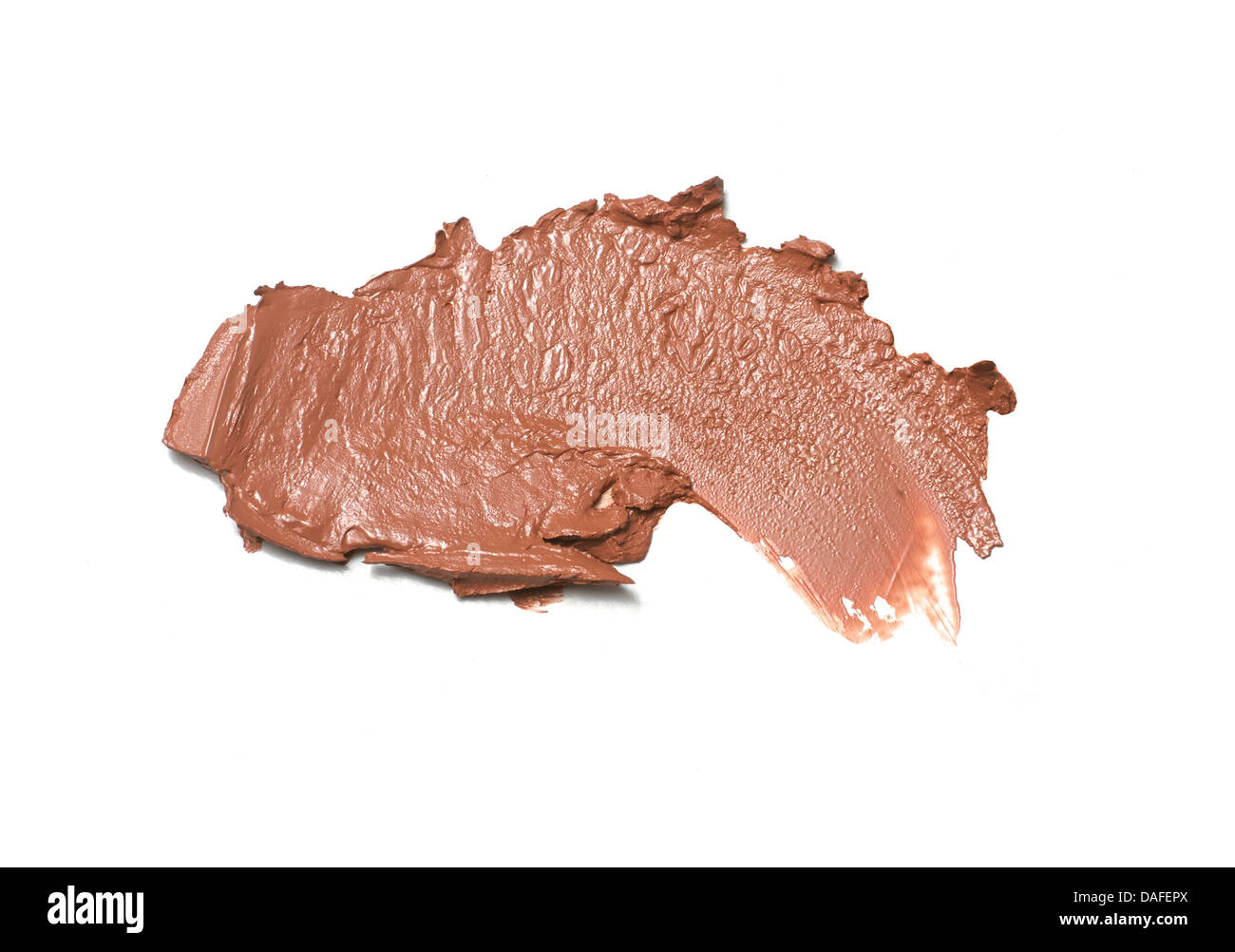Il marrone scuro bronzer/self tan fondazione crema ritagliato su uno sfondo bianco Foto Stock