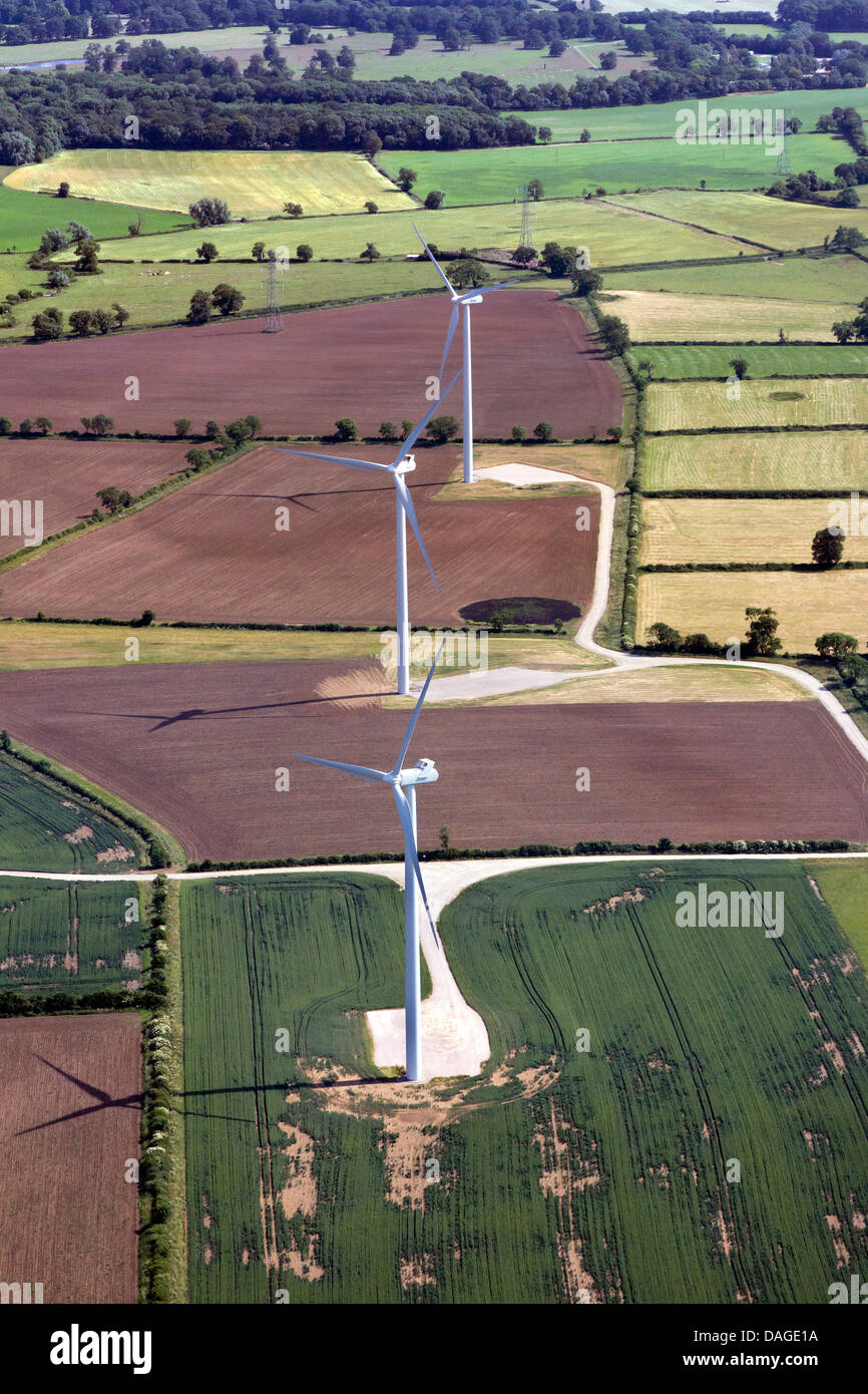 Vista aerea di una piccola tra centrali eoliche WALCOTE, SWINFORD E SOUTH KILWORTH Foto Stock