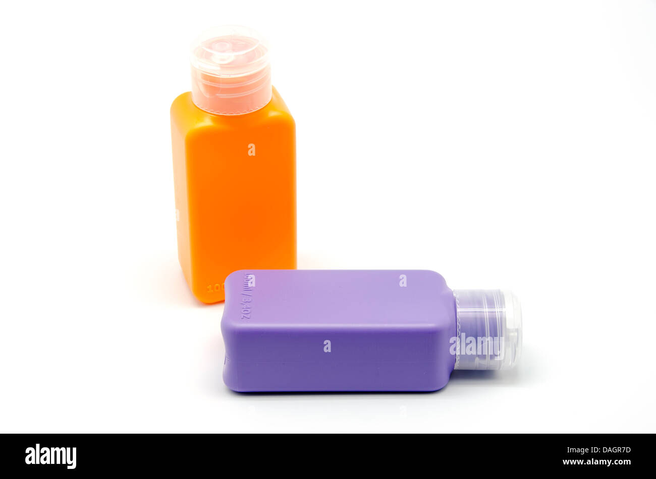 Bottiglie colorate Immagini senza sfondo e Foto Stock ritagliate - Alamy