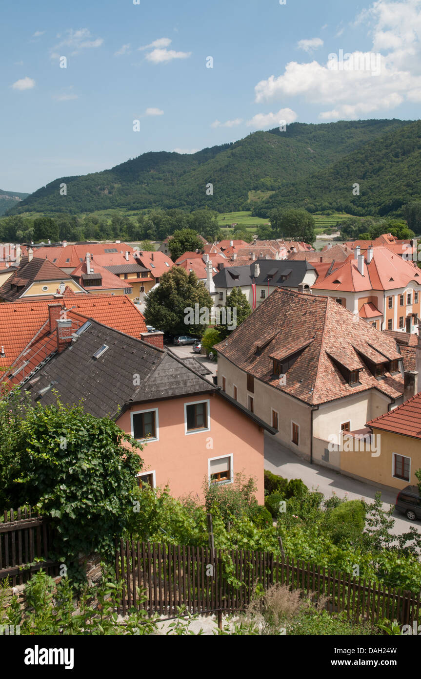Weissenkirchen in der Wachau nella valle del Danubio, Austria inferiore. Foto Stock