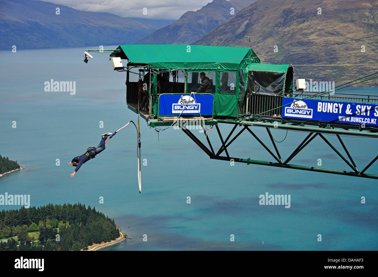 La battuta il Bungy, lo Skyline Gondola e luge, Queenstown, Regione di Otago, Isola del Sud, Nuova Zelanda Foto Stock