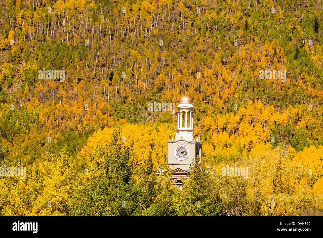 Storico tribunale e caduta di colore, Silverton, Colorado, STATI UNITI D'AMERICA Foto Stock