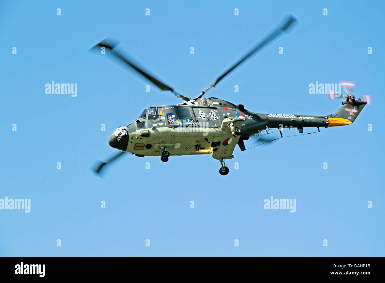 ROTTERDAM, PAESI BASSI : esercito elicottero è in volo durante il mondo giorni Porto il 9 settembre 2012 Rotterdam Paesi Bassi Foto Stock