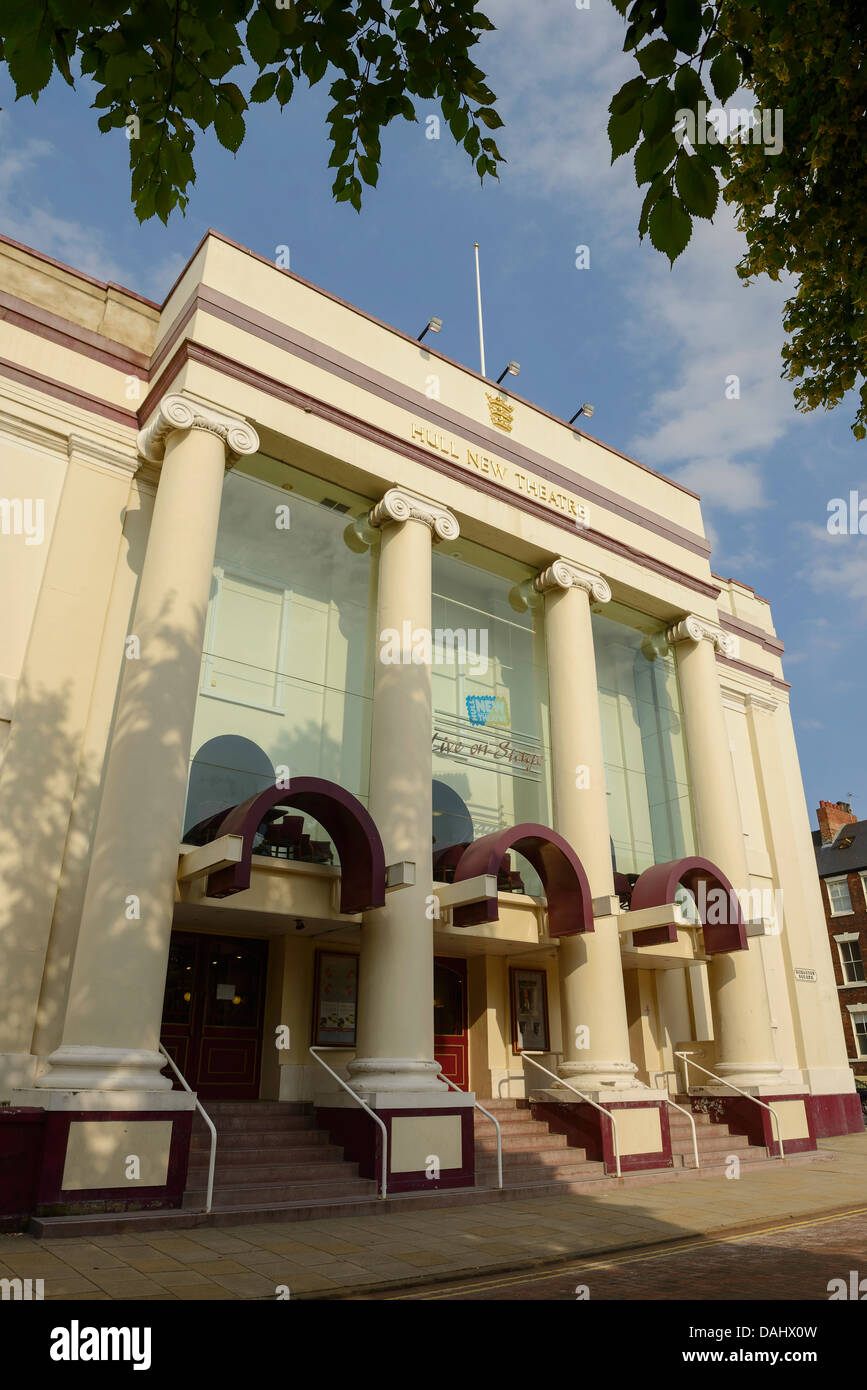 Il Nuovo Teatro di Hull facciata ed entrata REGNO UNITO Foto Stock