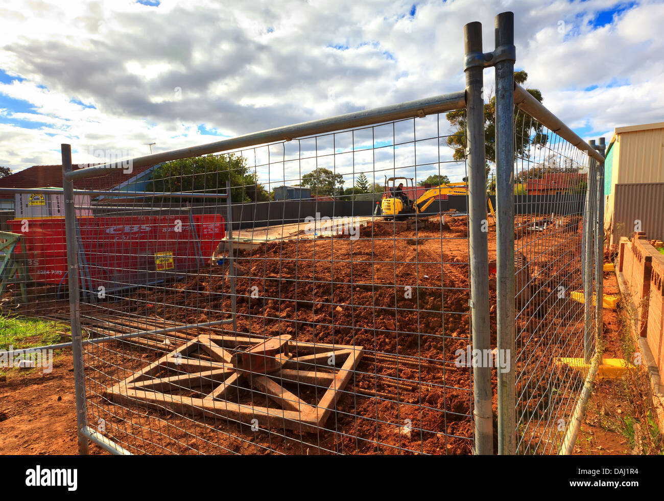 Dual house sito in costruzione nella periferia nord di Adelaide chiamato Ingle Farm Foto Stock