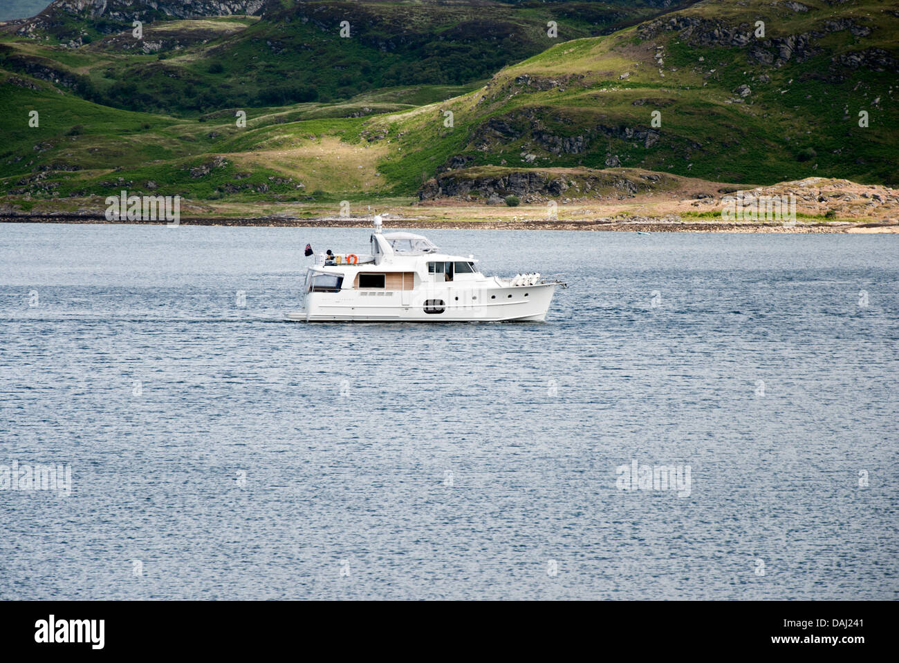 White BENETEAU SWIFT TRAWLER 52 Tighnabruaich Bay Argyll Scozia Scotland Foto Stock