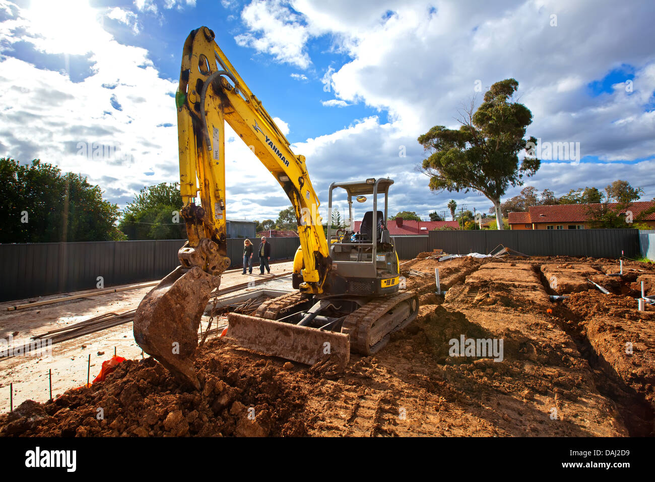 Dual house sito in costruzione nella periferia nord di Adelaide chiamato Ingle Farm Foto Stock