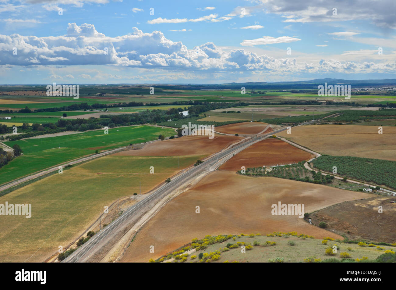 Valle fertile della spagnola fiume Guadalquivir Foto Stock