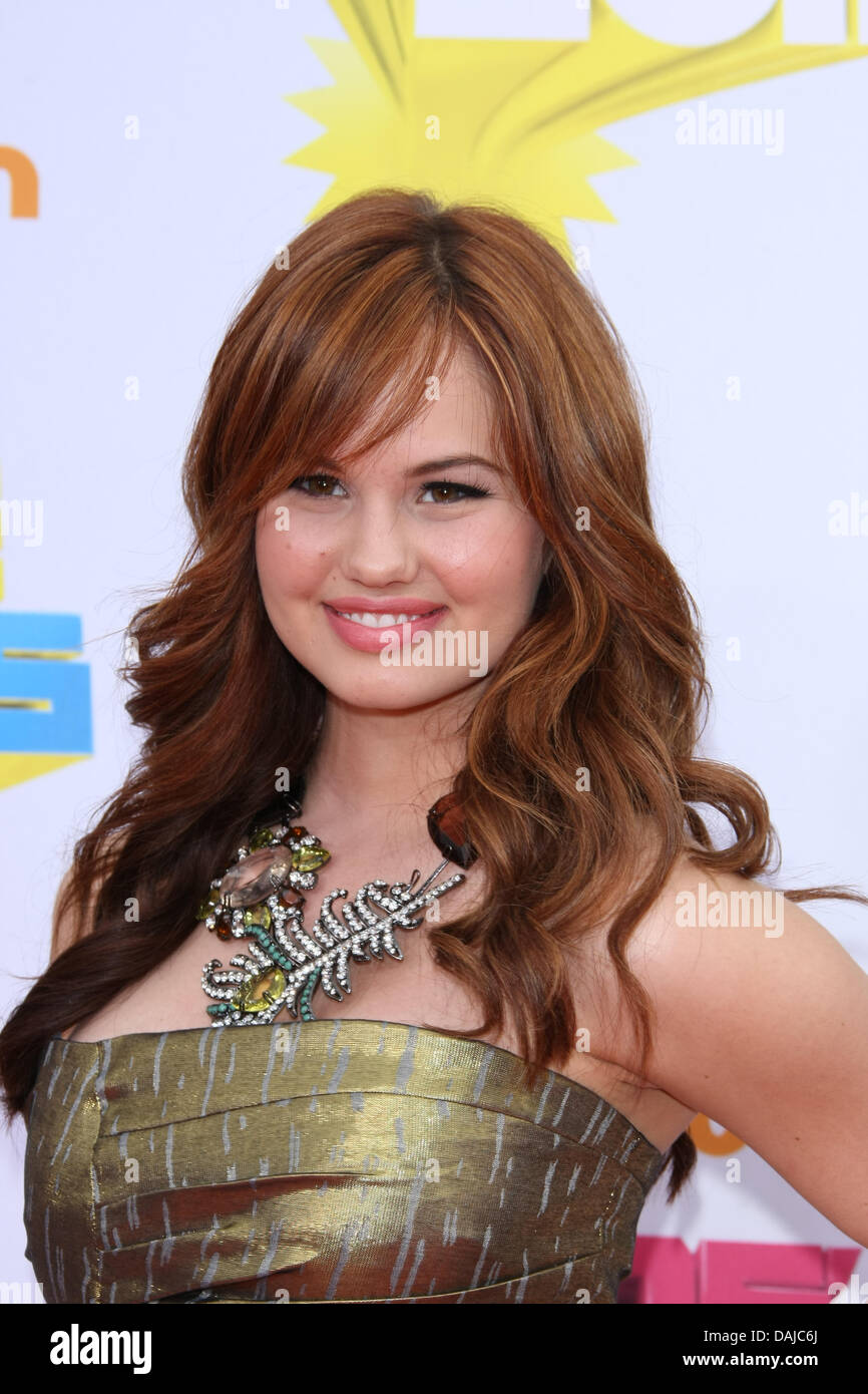 American teen attrice Debby Ryan assiste il Nickelodeon Kids Choice Awards a Galen Center di Los Angeles, Stati Uniti d'America, 02 aprile 2011. Foto: Hubert Boesl Foto Stock
