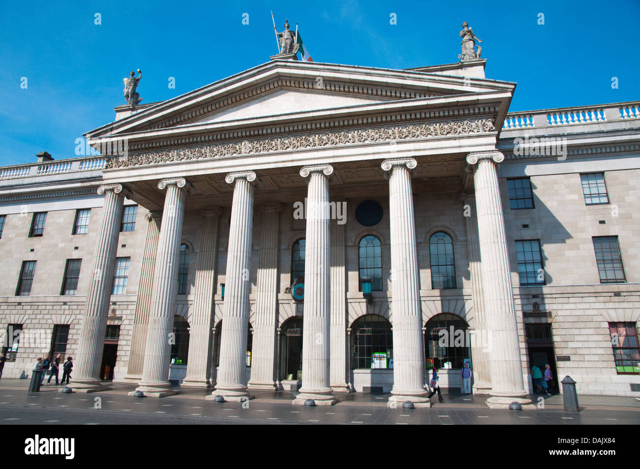L'Ufficio Generale delle Poste edificio (1818) O'Connell street central Dublino Irlanda Europa Foto Stock