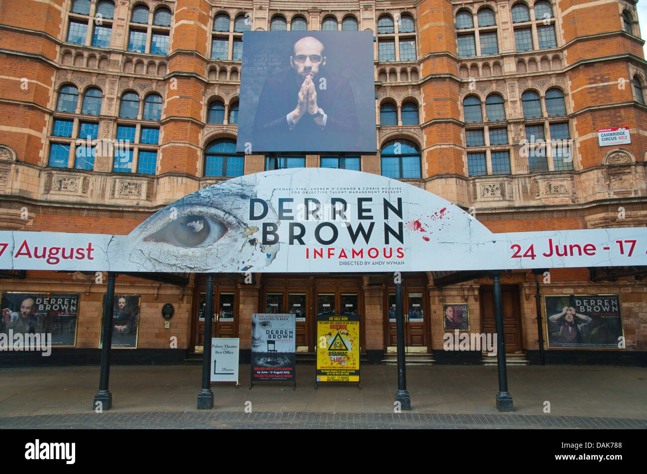 Palace Theatre esterno quartiere Soho central London Inghilterra Gran Bretagna UK Europa Foto Stock