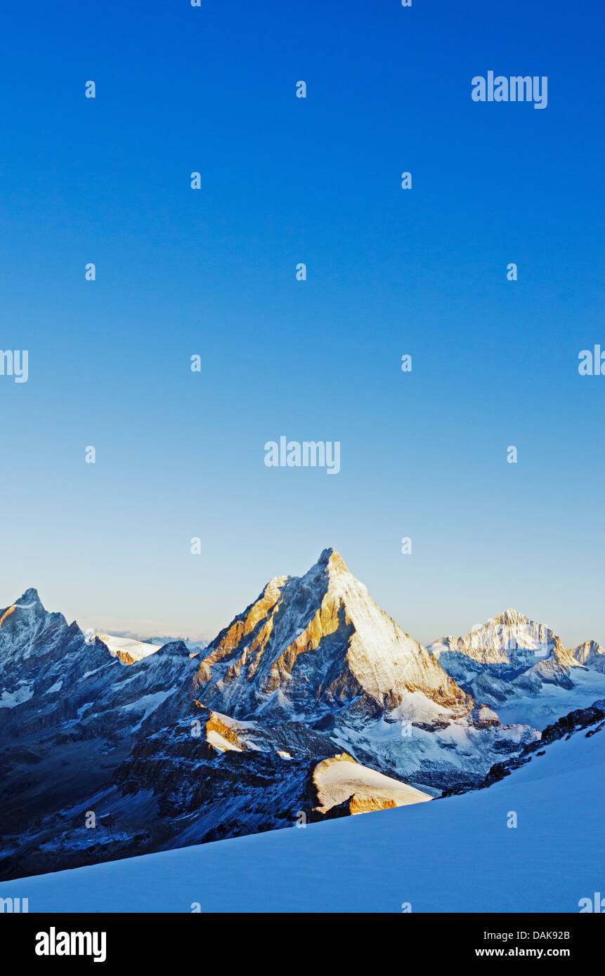 Vista sul Cervino (4478m), Zermatt, alpi svizzere, Svizzera, Europa Foto Stock