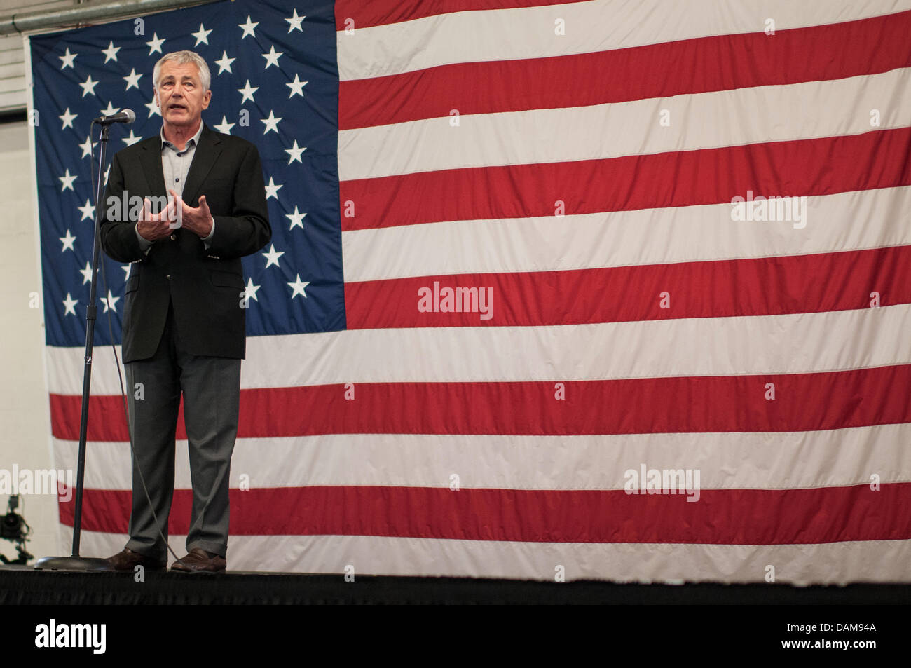 Il Segretario alla difesa degli Stati Uniti Chuck Hagel parla ai soldati durante una visita a Fort Bragg home all'ottantaduesima Airborne Luglio 15, 2013 in Fayetteville, NC. Foto Stock