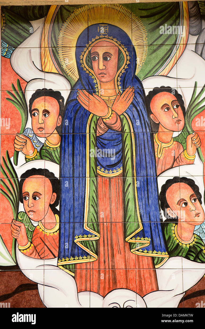 Africa, Eritrea, Massaua, Tualud Island, l'arte religiosa, dipinto murale sulla chiesa cattolica la parete Foto Stock