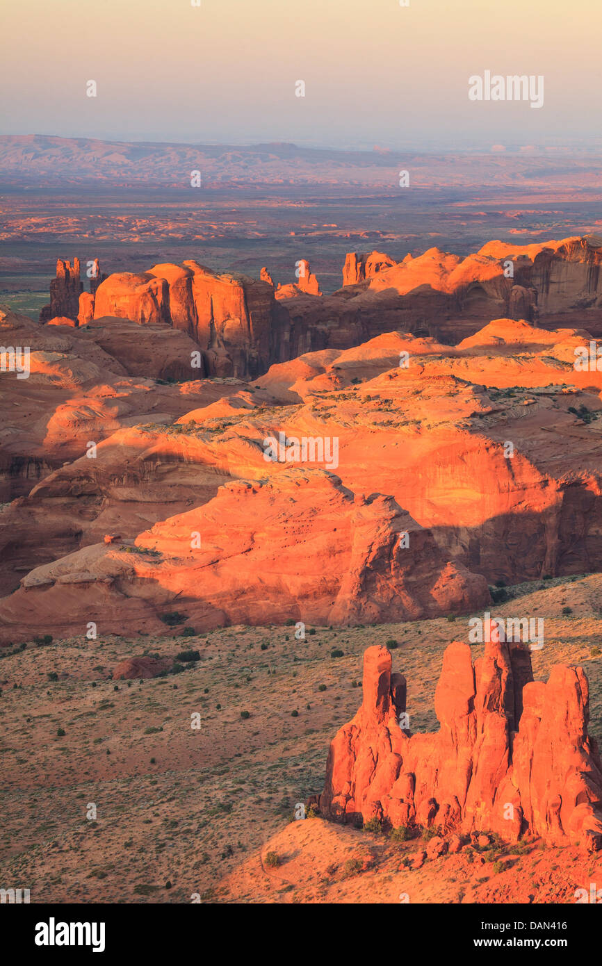 Stati Uniti d'America, Arizona, vista sulla valle del monumento dalla parte superiore della Hunt Mesa Foto Stock