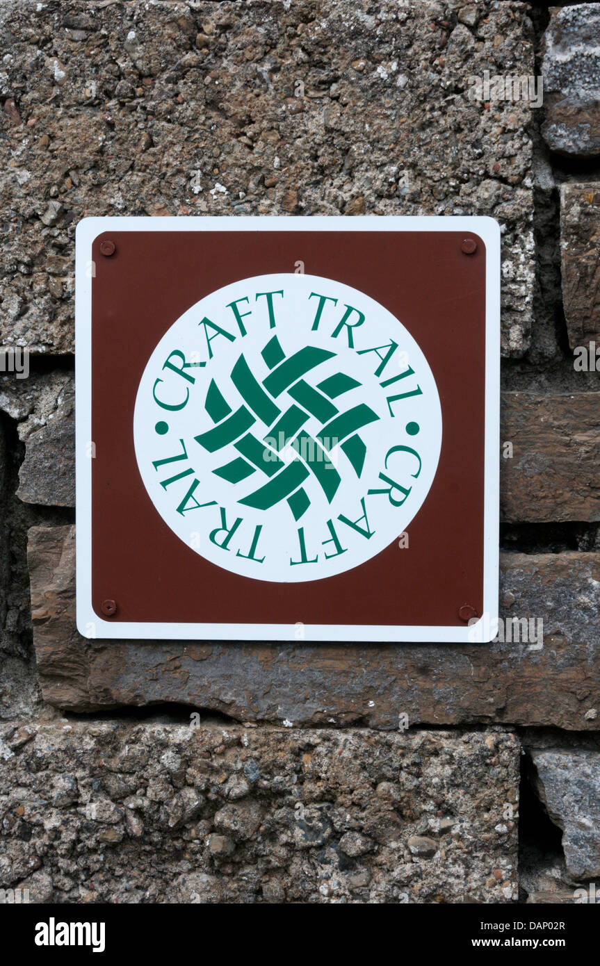 Un segno per l'Orkney Craft Trail che promuove l'artigianato locale e artisti. Foto Stock