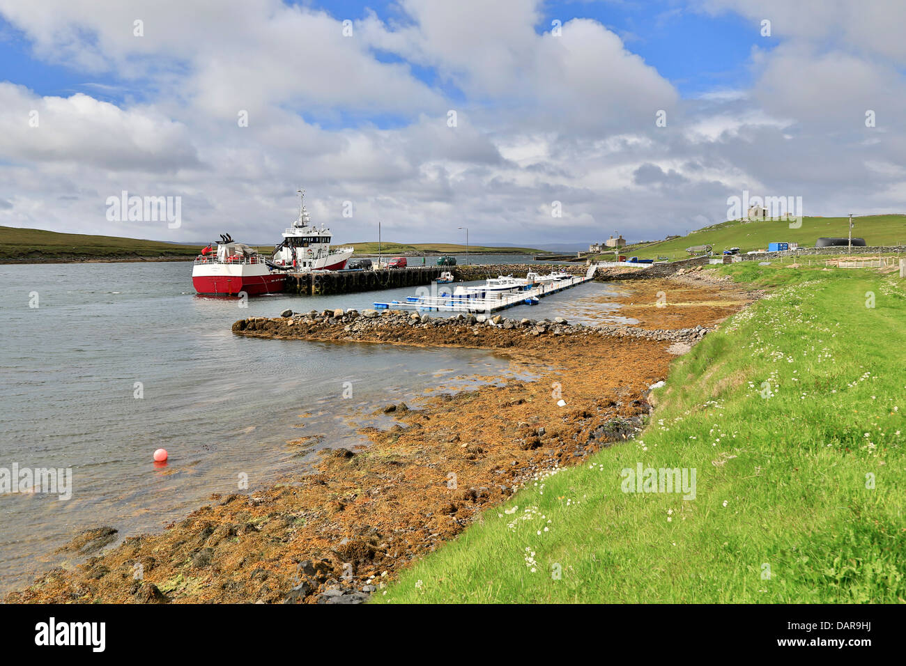 Burravoe Pier; Yell; Shetland; Regno Unito Foto Stock