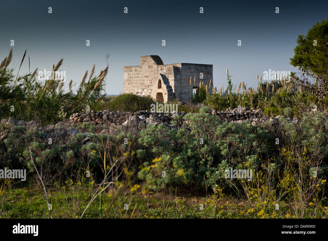 Una casa in campagna a Favignana nelle Isole Egadi, Sicilia. Foto Stock