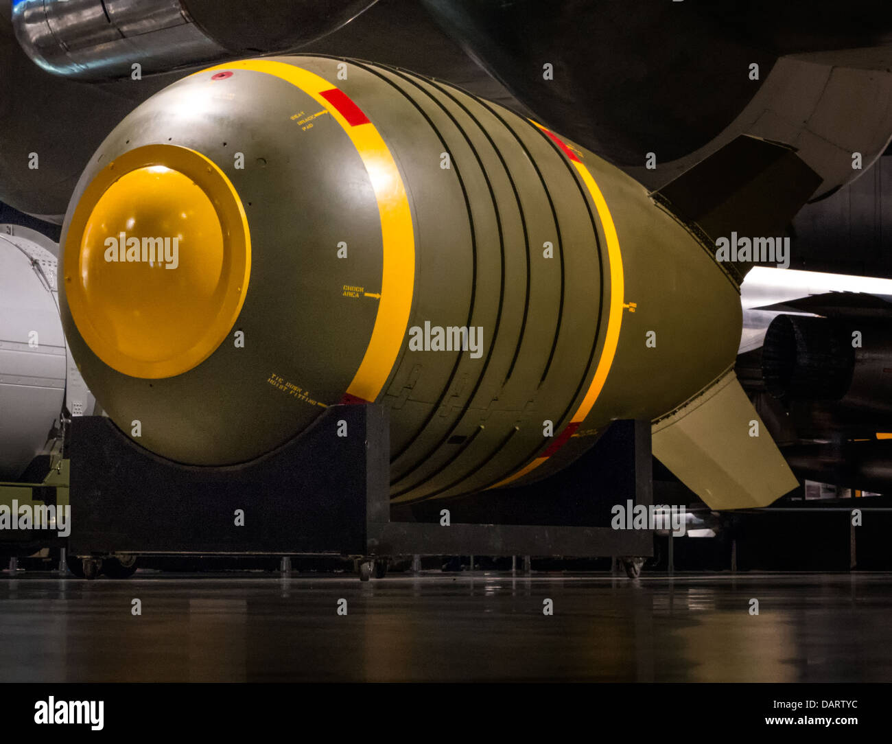 Un tipo 6 bomba atomica su display presso la United States Air Force Museum di Dayton, Ohio Foto Stock
