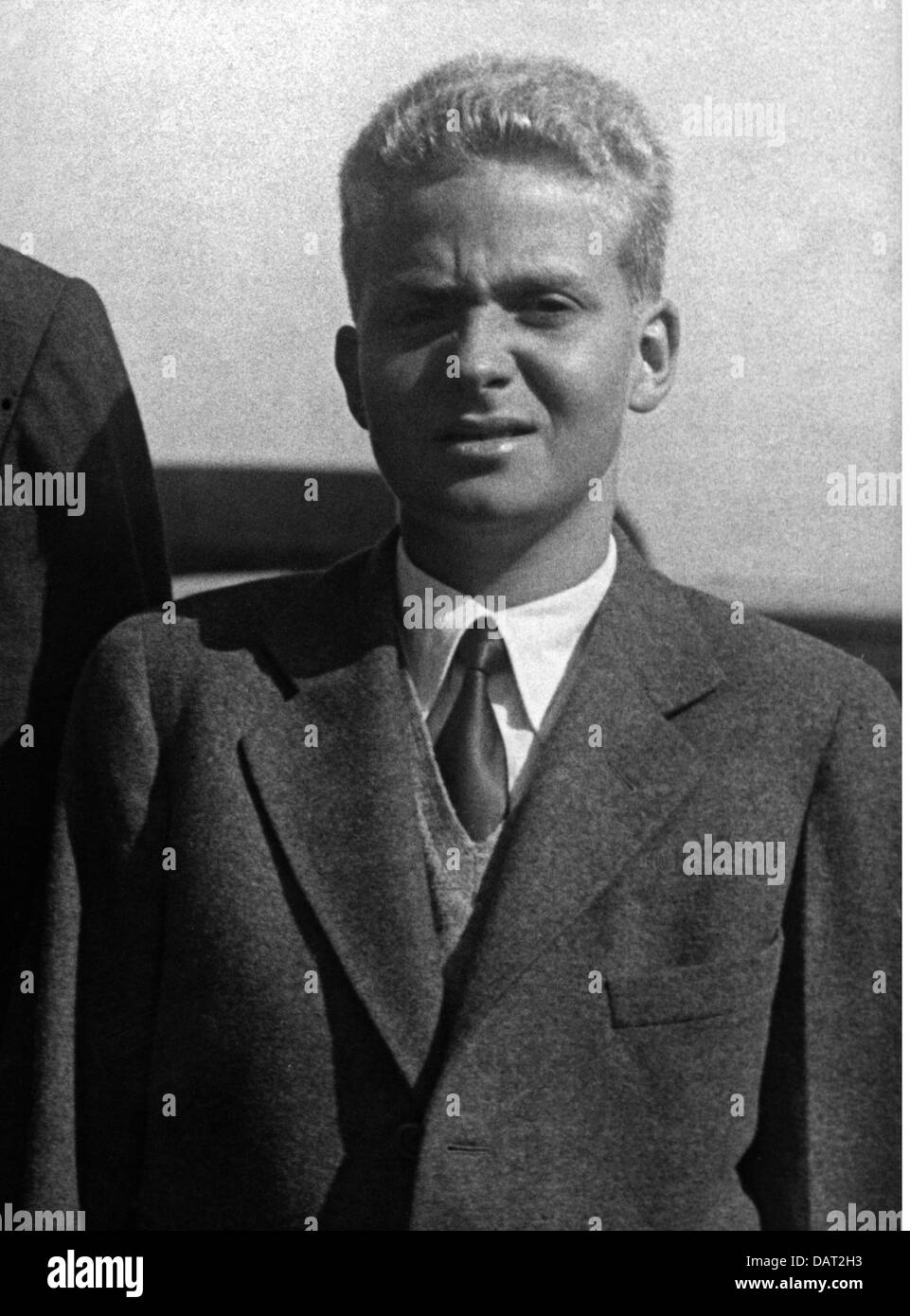 Juan Carlos i, * 5.1.1938, re di Spagna dal 22.11.1975, mezza lunghezza, come principe, Londra, 30.12.1954, Foto Stock