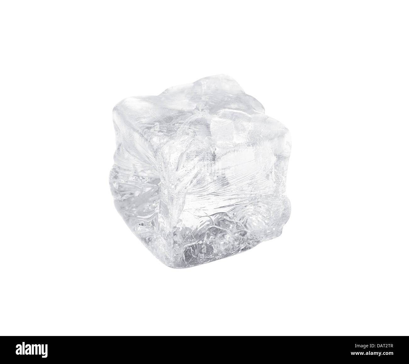 Il cubo di ghiaccio ritagliata su sfondo bianco Foto Stock