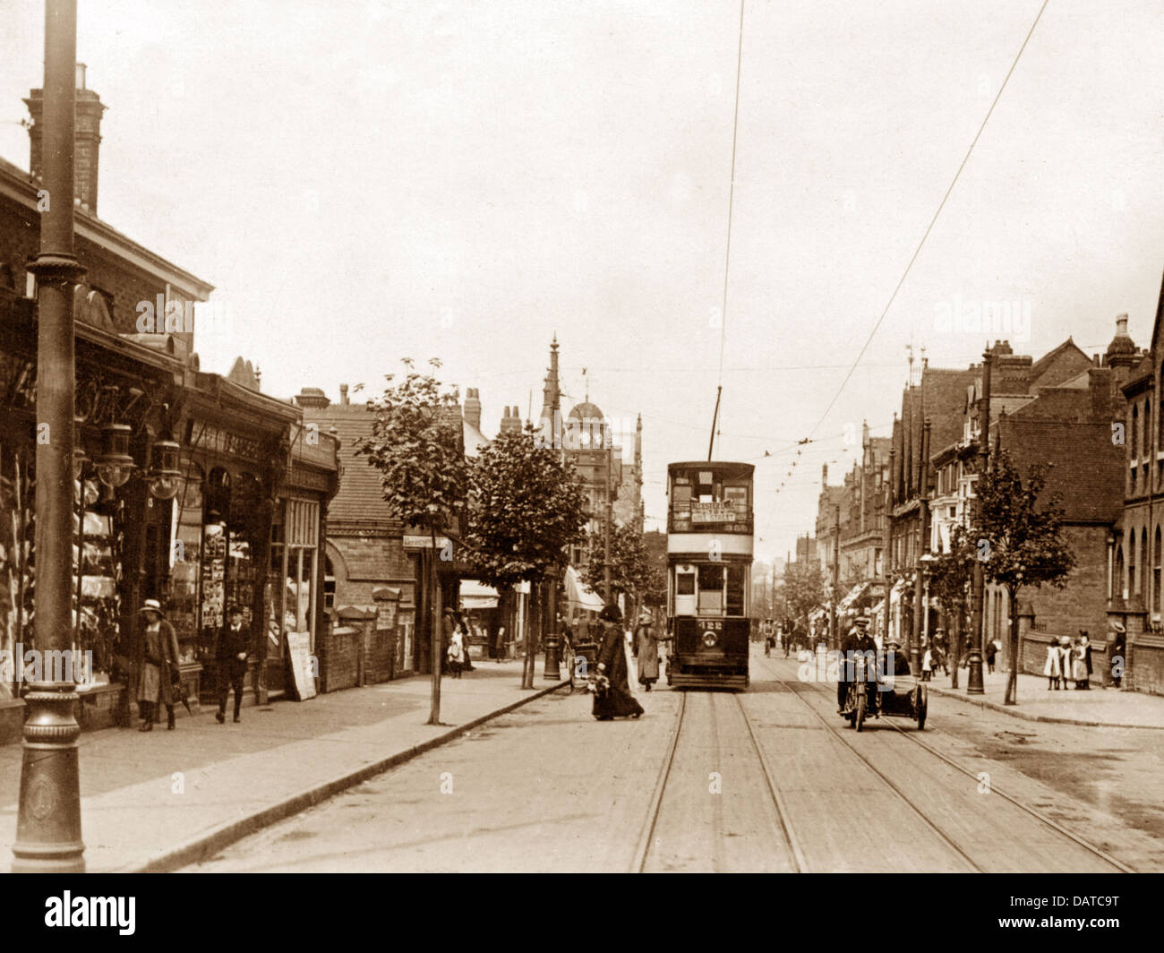 King's Heath High Street Birmingham probabilmente 1920s Foto Stock