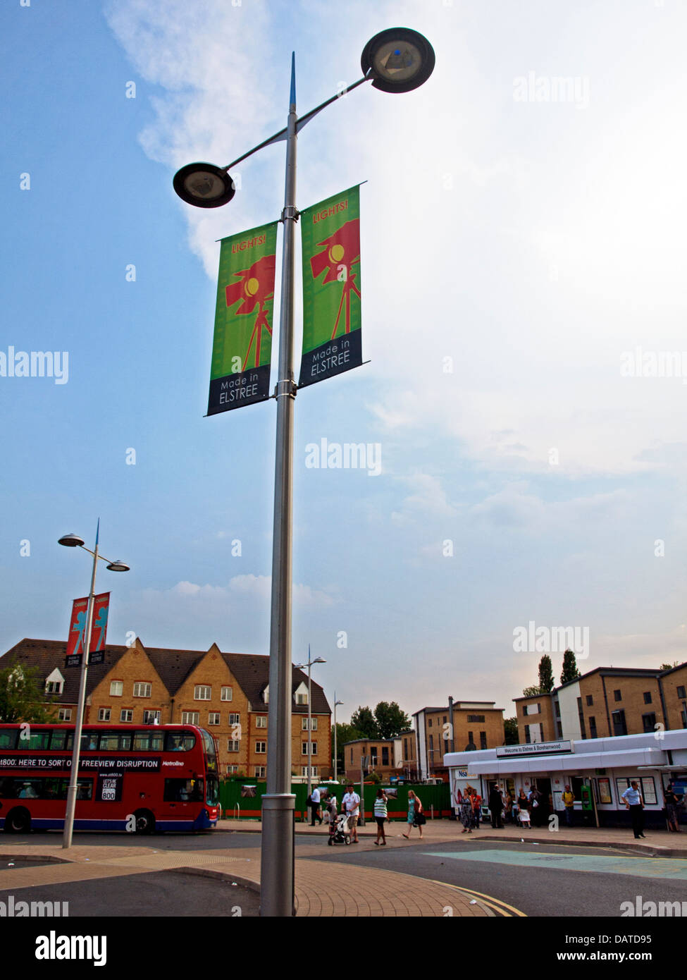 Elstree & Borehamwood stazione ferroviaria nei pressi di Elstree Studios, Hertfordshire, England, Regno Unito Foto Stock