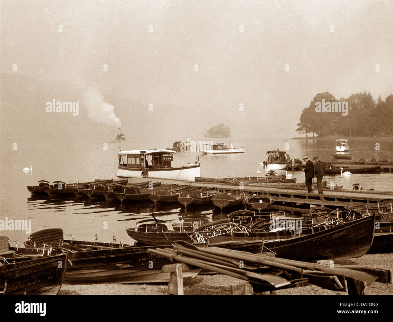 Bowness lago Windermere lancio vapore primi 1900s Foto Stock