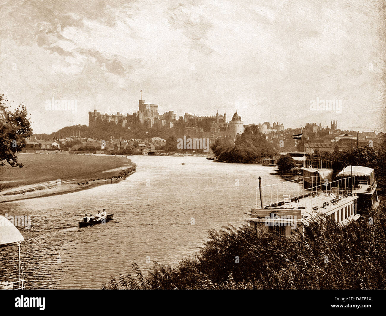 Il Castello di Windsor e dal fiume Tamigi presto 1900s Foto Stock