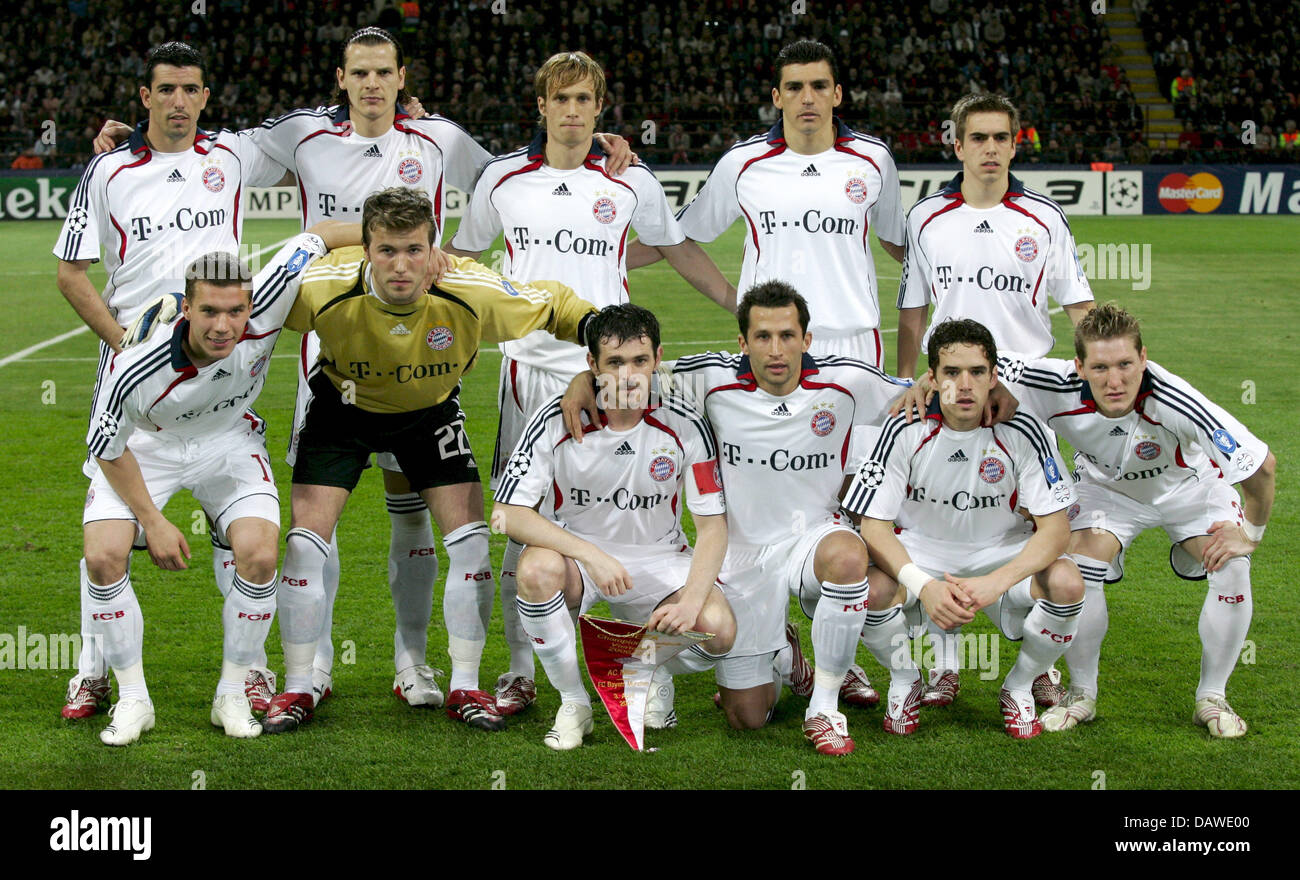 Il Bayern Monaco di Baviera giocatori (bancata posteriore, L-R) Roy Makaay, Daniel van Buyten, Andreas Ottl, Lucio, Philipp Lahm e (bancata anteriore, L-R) Lukas Podolski, goalie Michael RENSING, Willy SAGNOL, Hasan Salihamidzic, Owen Hargreaves, e Bastian SCHWEINSTEIGER sono illustrati prima della Champions League quarti di finale Bayern Monaco vs. Milano a Milano, Italia, martedì 03 aprile 2007. Foto: Matthias S Foto Stock