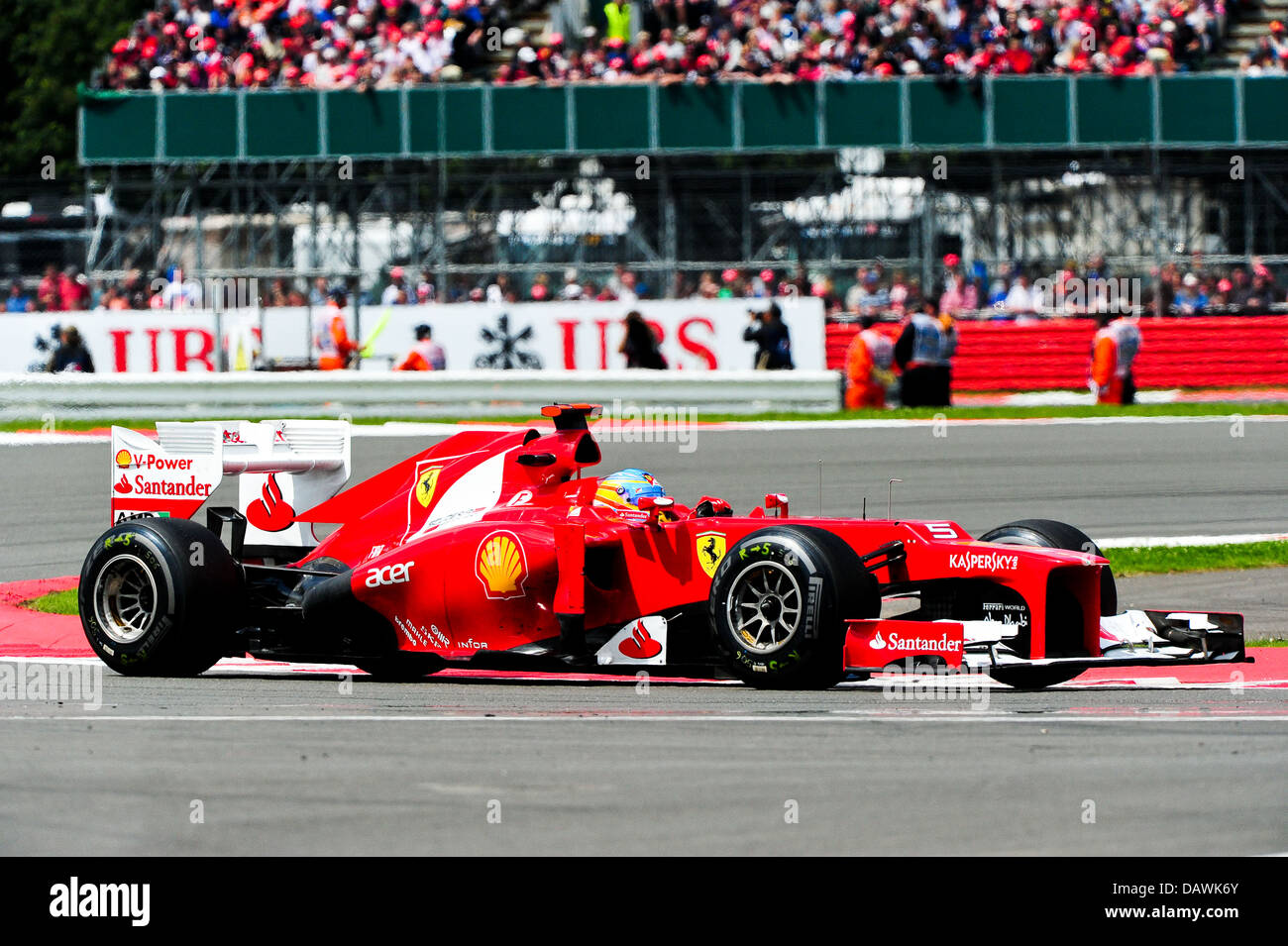 Fernando Alonso, Ferrari, che esce dal loop durante il 2012 Gran Premio di Gran Bretagna a Silverstone Foto Stock