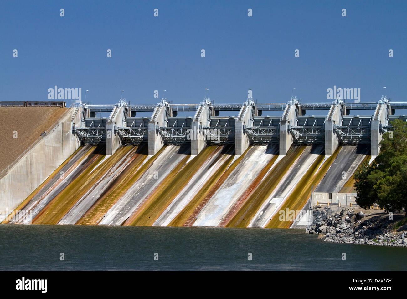 C.J. Strike diga situata sullo Snake River vicino a Grand View, Idaho, Stati Uniti d'America. Foto Stock