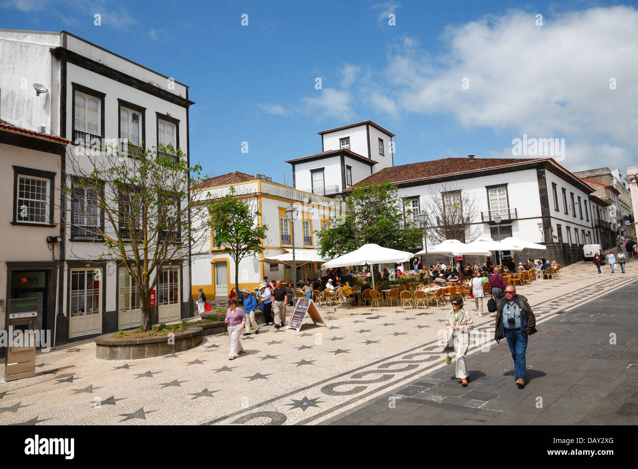 Plazza nella città di Ponta Delgada, isola Sao Miguel, Azzorre, Portogallo Foto Stock