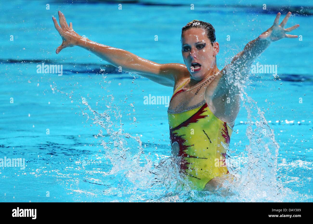Barcellona, Spagna. Il 20 luglio, 2013. Kyra Felssner di Germania compie durante l'assolo tecnico nuoto sincronizzato finali del XV Campionati del Mondo di nuoto FINA a Palau Sant Jordi Arena di Barcellona, Spagna, 20 luglio 2013. Foto: Friso Gentsch/dpa/Alamy Live News Foto Stock