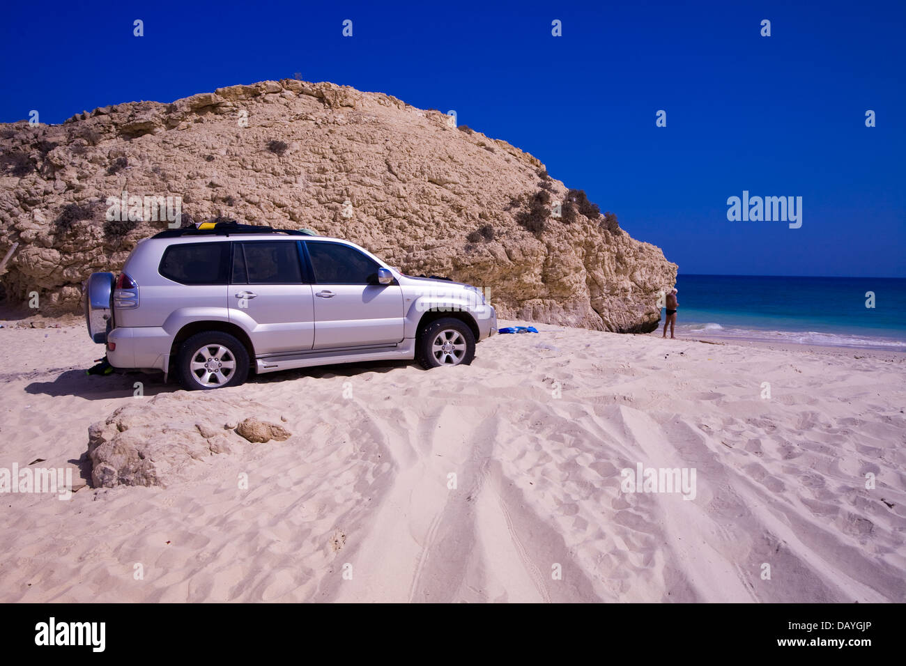 Le pinne Beach, vicino al villaggio di Tiwi, Oman. Foto Stock